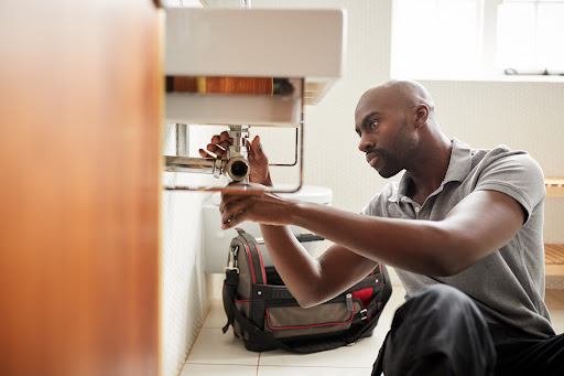 Hains Plumbing and Drain Service LLC Logo