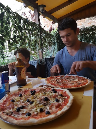 Photos of SUPERPIZZA 1