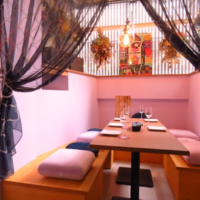 隠れ家酒場 にじいろ〜虹色〜