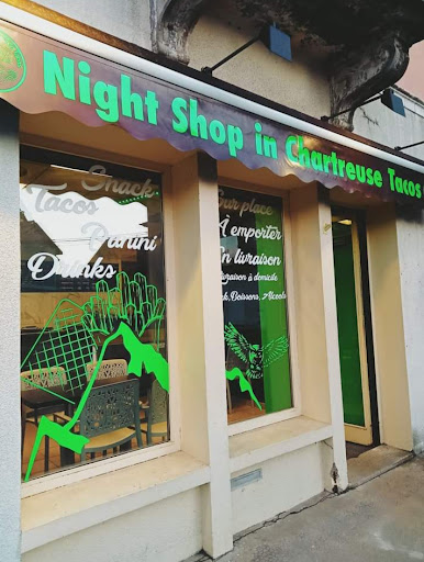 NIGHT SHOP in CHARTREUSE