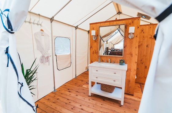 Collective Retreats Governors Island by null