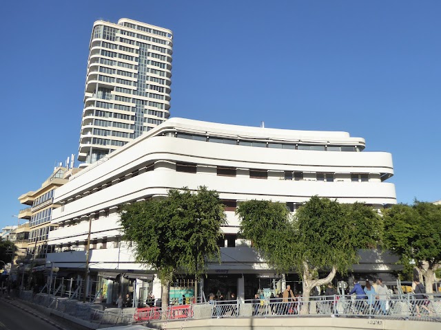 Cinema Hotel מלון סינמה