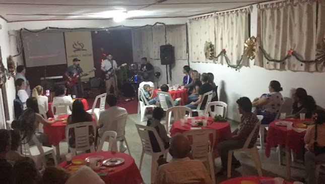 Horarios de Iglesia Del Nazareno Piedras Blancas
