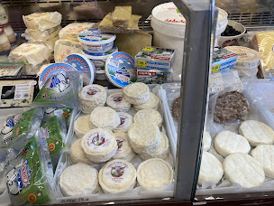 Photo n°6 de Le petit primeur à Alba-la-Romaine (Épicerie)