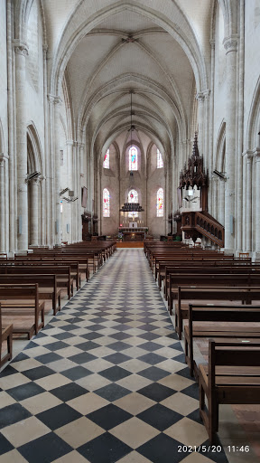 Control Notre Dame Meung-Sur-Loire - Thumbnail