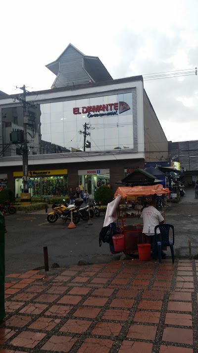 Photos of Centro Comercial El Diamante