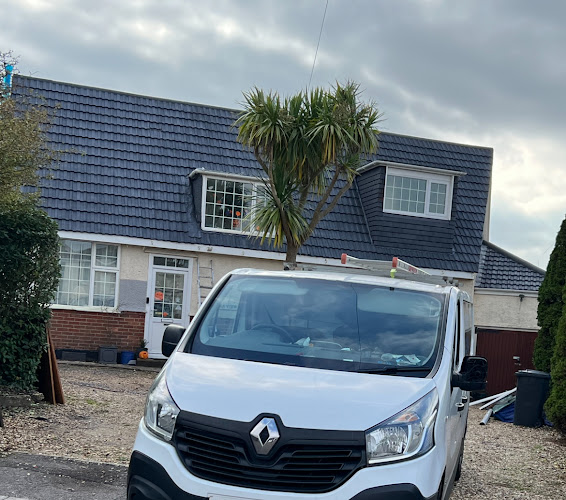 10 Ritchie Rd, Bournemouth BH11 8AL