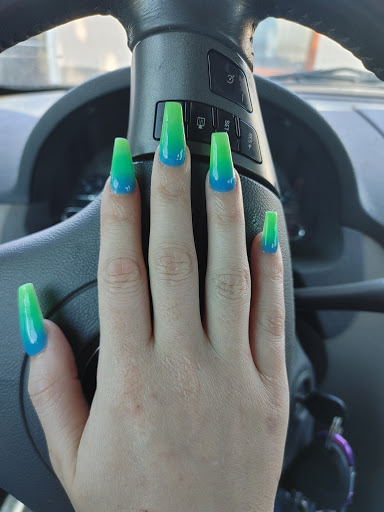 Cindy's Nail Addiction - Thumbnail