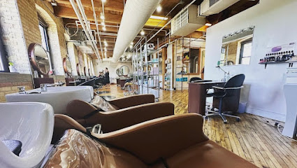 Reds Salon & Day Spa