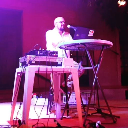 Jorge GonzáleZ Locutor - Thumbnail