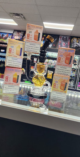 Aloha Smoke Shop #1 - Thumbnail