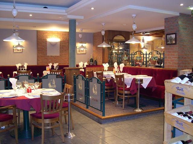 LE VIEUX BEFFROI Hotel - Restaurant - Bar - Traiteur