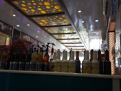 Photos of TOOT Juiceshop