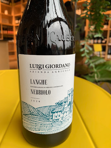 The Red Hook Wine Side by null