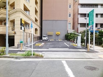 タイムズ高島１丁目