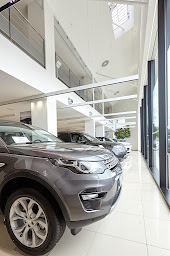 Photo n°8 de Land Rover Strasbourg à Souffelweyersheim (Vendeur de voitures d'occasion)