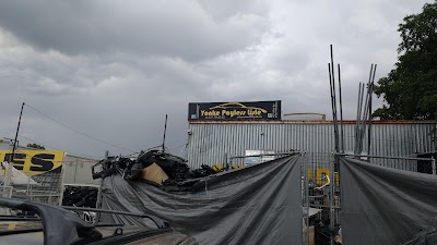 Photos of Payless Yonke Lisle