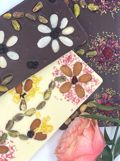 Le Rouge Handmade Chocolates & Cakes by Aarti - Thumbnail