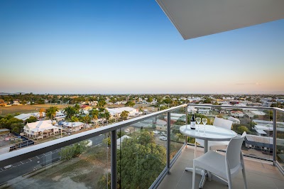 Photos of Quest Mackay on Gordon