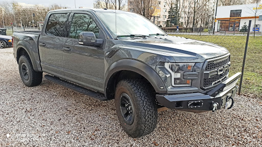 MULTUM Wypożyczalnia Samochodów