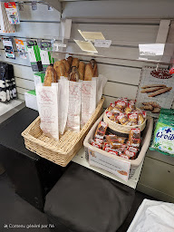 Photo n°2 de Tabac Presse Loto CALMEL à Millau (Bureau de tabac)