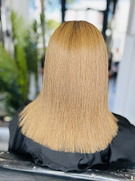 Photo n°11 de So Tina Beauty à Choisy-le-Roi (Salon de coiffure)