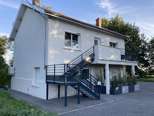 Photo n°1 de Méganne Dorme - Ostéopathe à Charnay-lès-Mâcon (Ostéopathe)