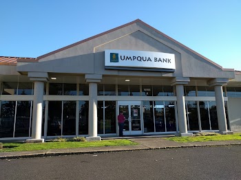 Umpqua Bank Payday Loans Picture