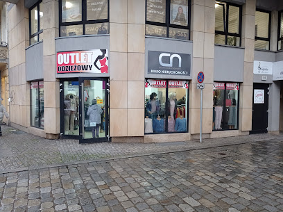 Outlet odzieżowy