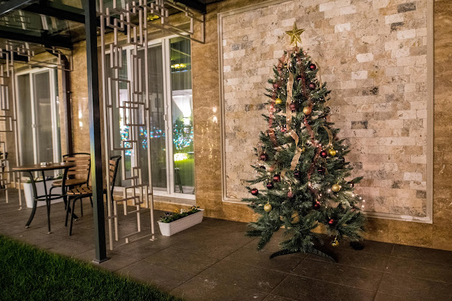 Arletti Hotel - Хотел