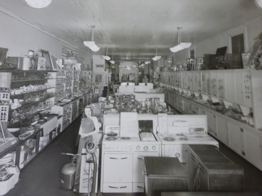 Syracuse Hardware - Visual