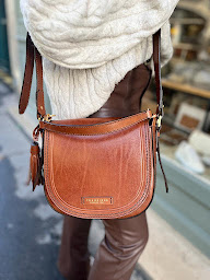 Photo n°12 de Maroquinerie Galuchat à Tours (Magasin de sacs et bagages)