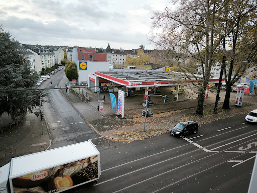 Esso Station Duesseldorf Muensterstrasse Gallery - Germany