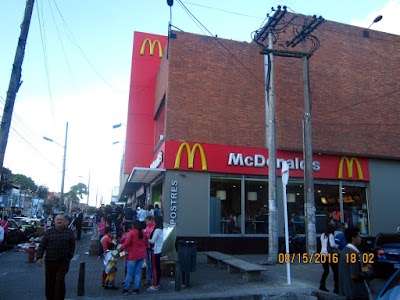 Photos of McDonald's Kennedy