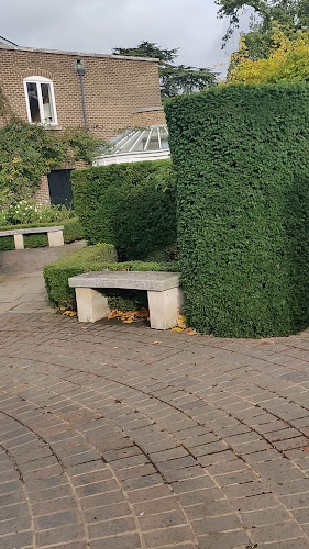 The Hurlingham Club - Association