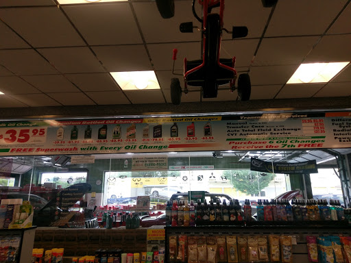 Castrol Car Wash And Lube - Thumbnail