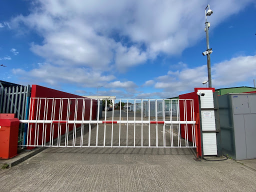 Hull Self Store - Visual