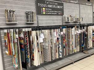 Photo n°11 de Tissus des Ursules Villeneuve Loubet à Villeneuve-Loubet (Magasin de laine)