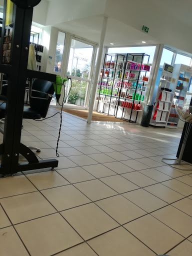 LOOK'S - coiffeur Brest - salon de coiffure Brest - SANS RDV- 6J/7 - Thumbnail