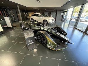 Photo n°6 de DS STORE AUBAGNE - Groupe Parascandola à Aubagne (Garage automobile)