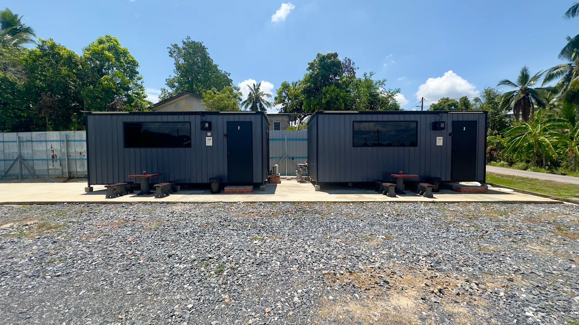 Padang Besar Gray Cabin