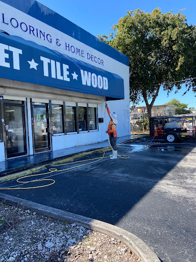 Pride Flooring & Home Decor Logo