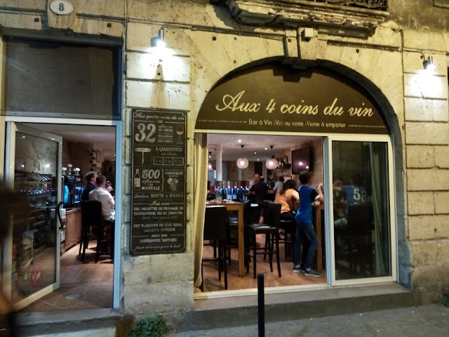 Aux quatre coins du vin