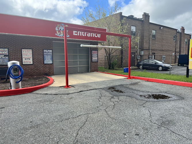 Waldorf Exxon / sparkle Carwash