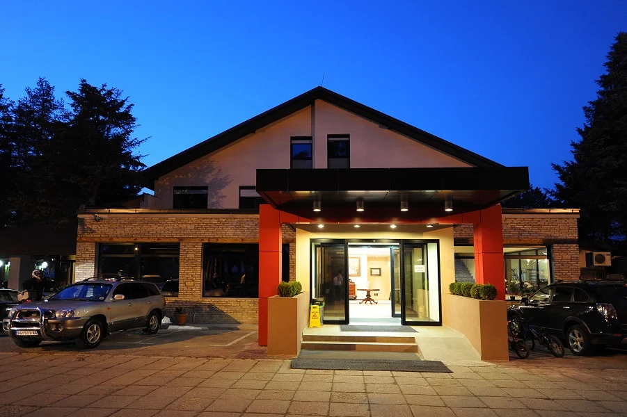 Hotel 1000 Ruža