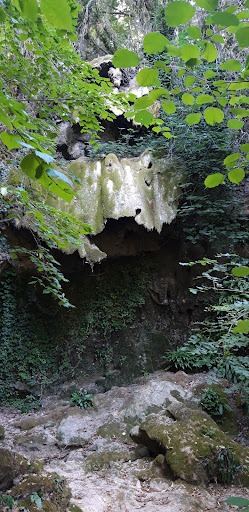 Cascade pétrifiante - Thumbnail