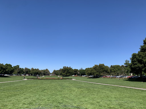 Stanford Visitor Center - Thumbnail