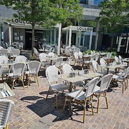 Photo n°1 de Creperie la defense Chez Loulou à Puteaux (Crêperie)