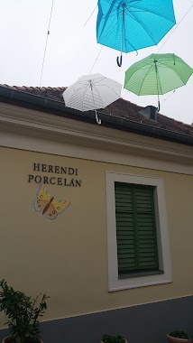 Herendi Porcelán, Author: Daniela Ungur