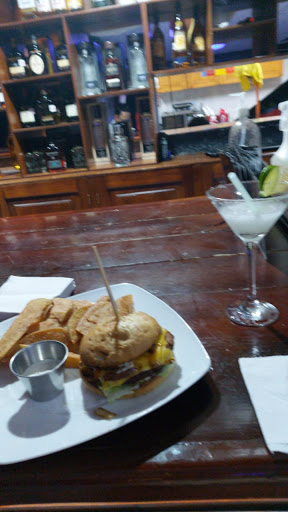 Hot-land restaurant bar y juegos. - Thumbnail